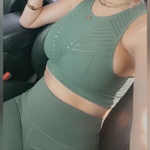 Fabletics active wear /olive green/xs